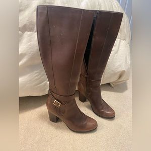 Ralph Lauren Waterproof Leather Heeled Brown Boots size 7B